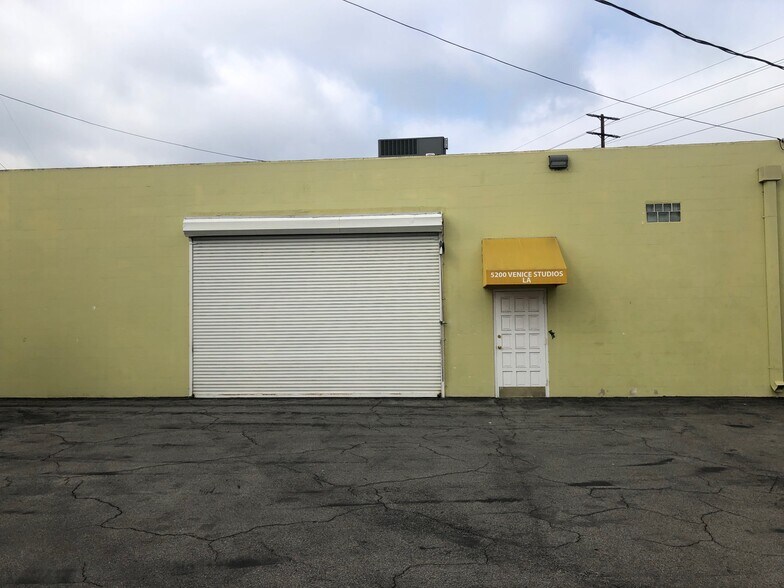 More Photos Of 5200 Venice Blvd, Los Angeles Loft Creative Space For Sale
