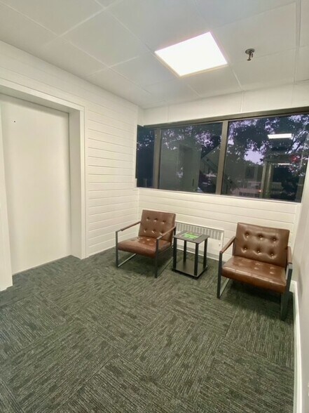 More Photos Of 415 Silas Deane Hwy, Wethersfield Office For Lease