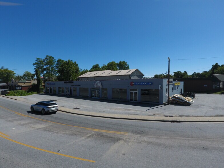 More Photos Of 312 Kanuga Rd, Hendersonville Auto Dealership For Lease