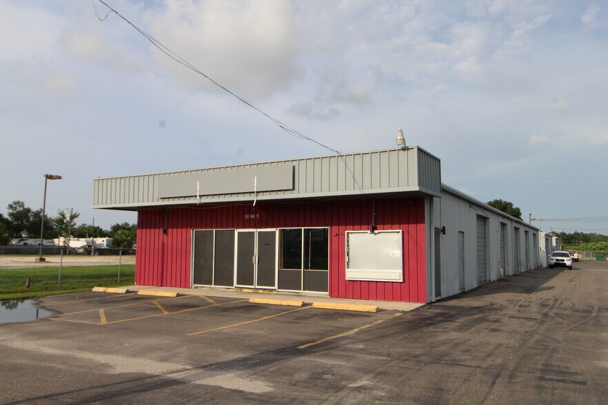 Primary Photo Of 6023 15th St E, Bradenton Warehouse For Sale