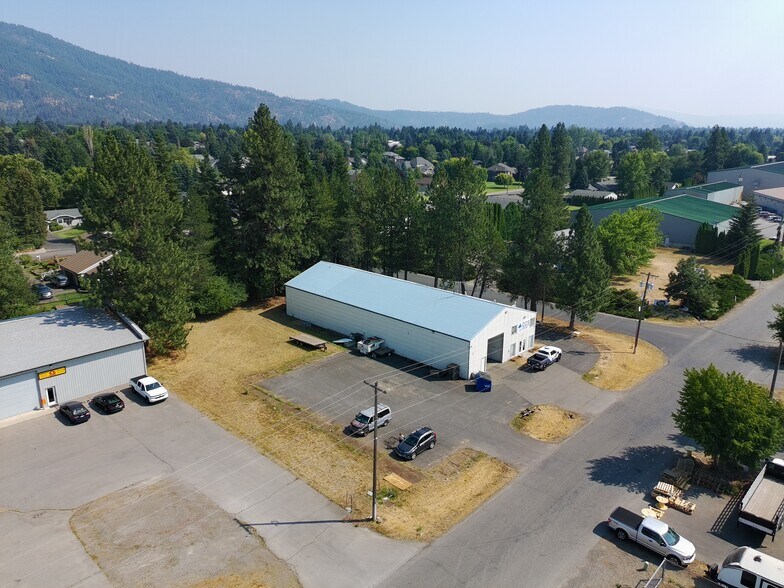 Primary Photo Of 7632 N Aqua Cir, Coeur d'Alene Manufacturing For Lease