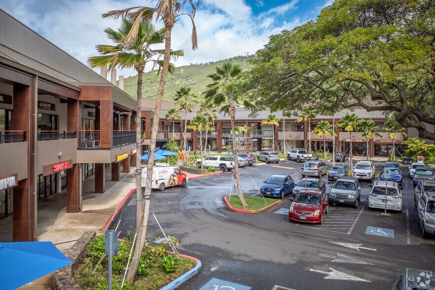 Primary Photo Of 2855 E Manoa Rd, Honolulu Unknown For Lease