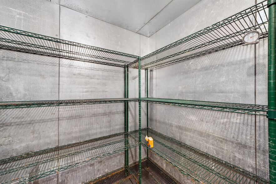 More Photos Of 2401 Kettner Blvd, San Diego Restaurant For Lease