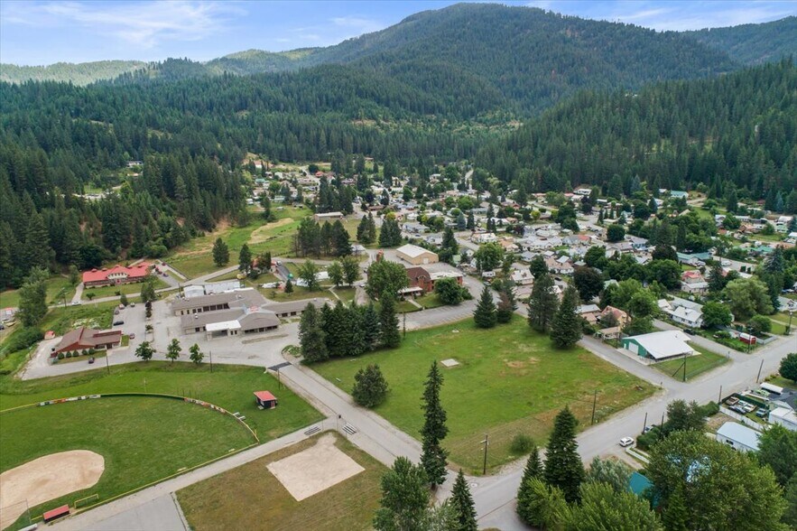 More Photos Of 99 Sather Field Rd, Silverton Lodge Meeting Hall For Sale