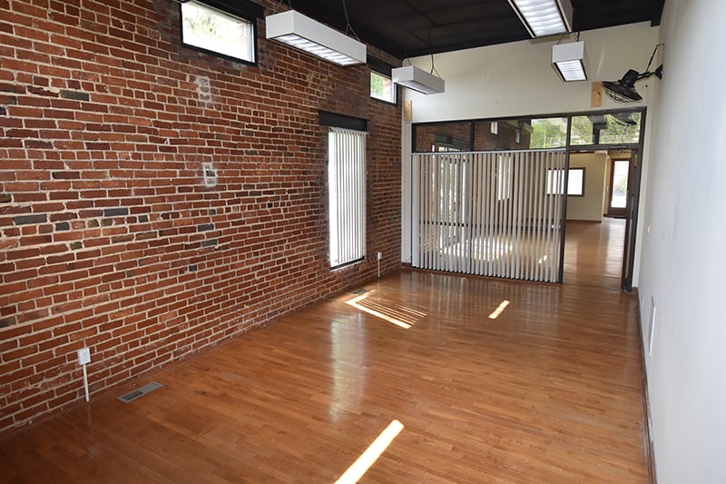 More Photos Of 804 Central Ave, Chattanooga Storefront For Lease