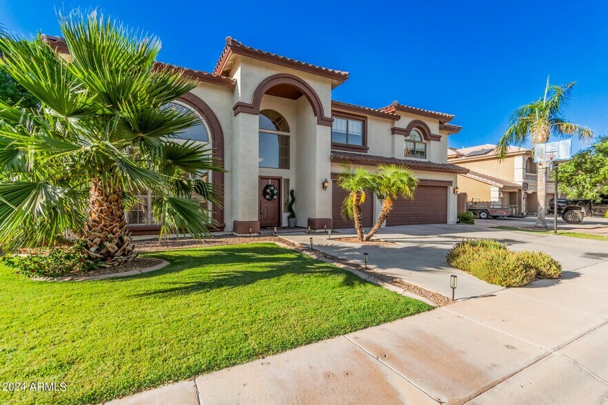 More Photos Of 1330 E Lynx Way, Chandler Specialty For Sale