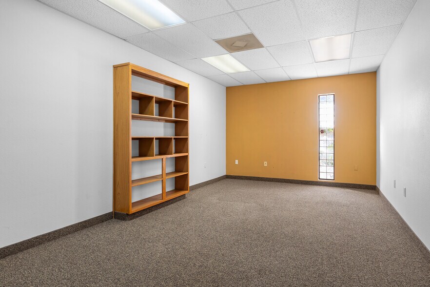 More Photos Of 82632 Highway 111, Indio Office For Sale