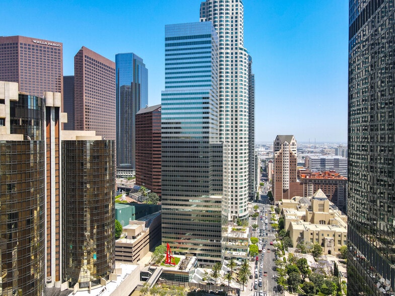 More Photos Of 444 S Flower St, Los Angeles Office For Lease