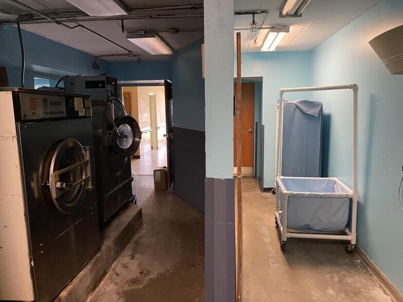 More Photos Of 17405 Lankford Hwy, Parksley Rehabilitation Center For Sale