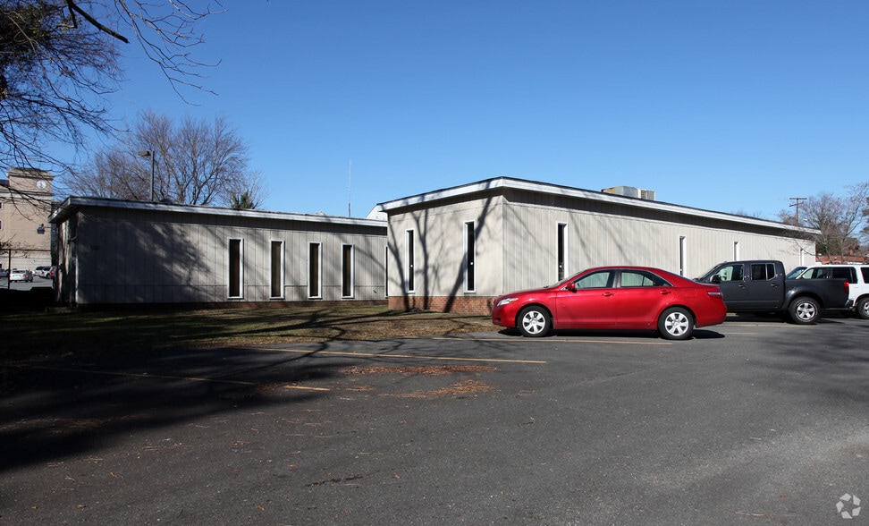 More Photos Of 314 E Walnut St, Goldsboro Medical For Lease