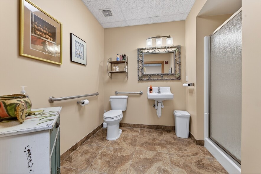 More Photos Of 111 Magnolia Ave, Daytona Beach Office For Sale