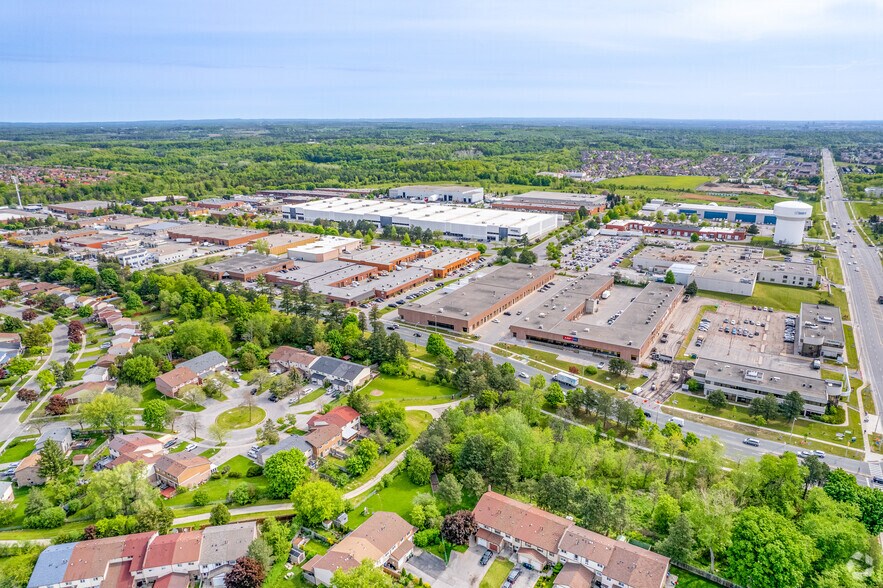 More Photos Of 1285 Morningside Ave, Toronto Warehouse For Lease