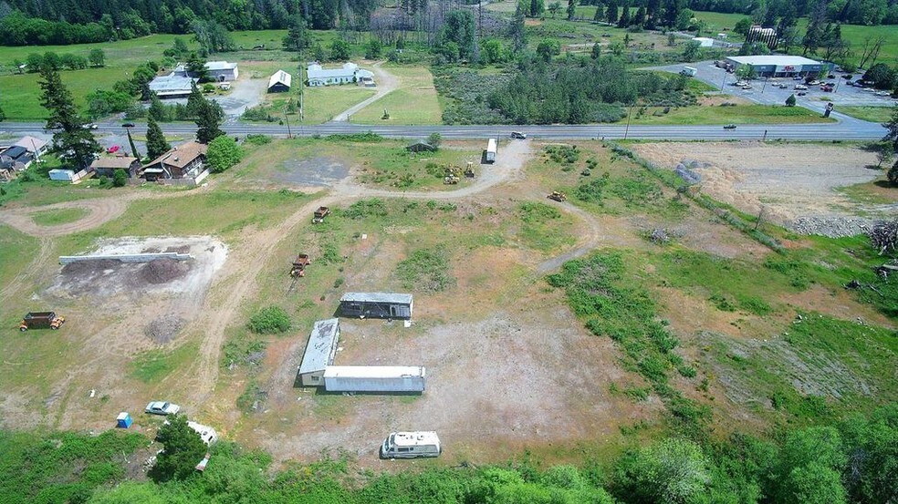 More Photos Of 18264 Redwood Hwy, Selma Land For Sale