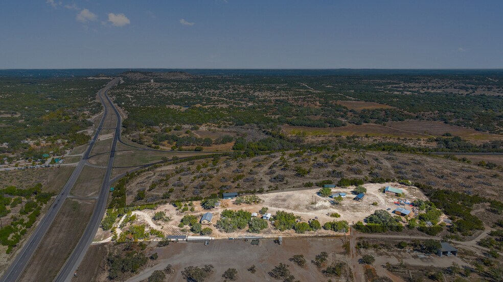 More Photos Of 8662 US 281 hwy, Blanco Land For Sale