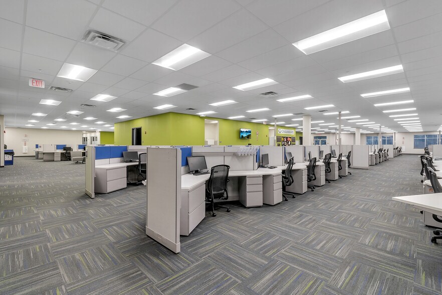 More Photos Of 150 CrossPoint Pky, Amherst Office For Lease