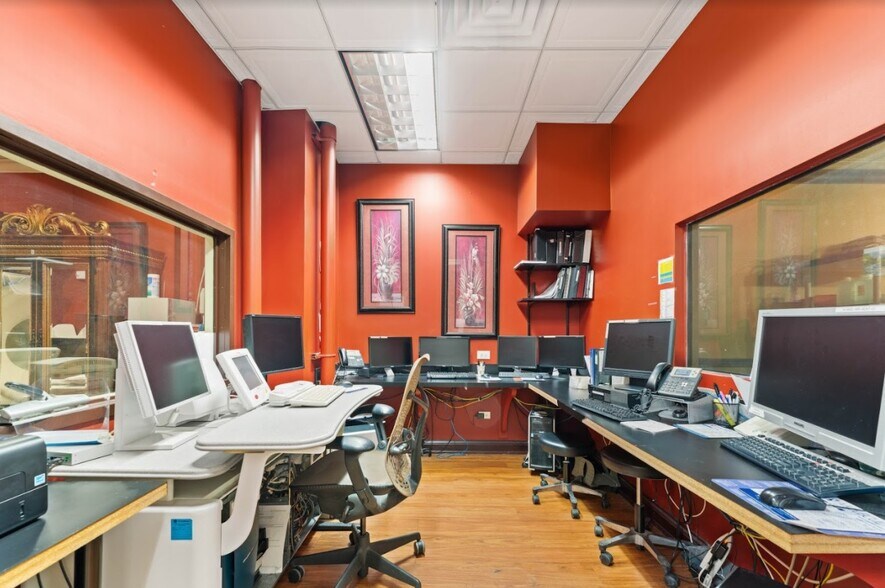 More Photos Of 230 E Ogden Ave, Hinsdale Medical For Lease