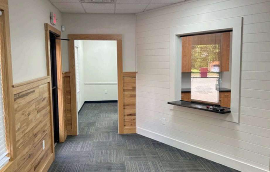 More Photos Of 1525 Davie Ave, Statesville Medical For Sale