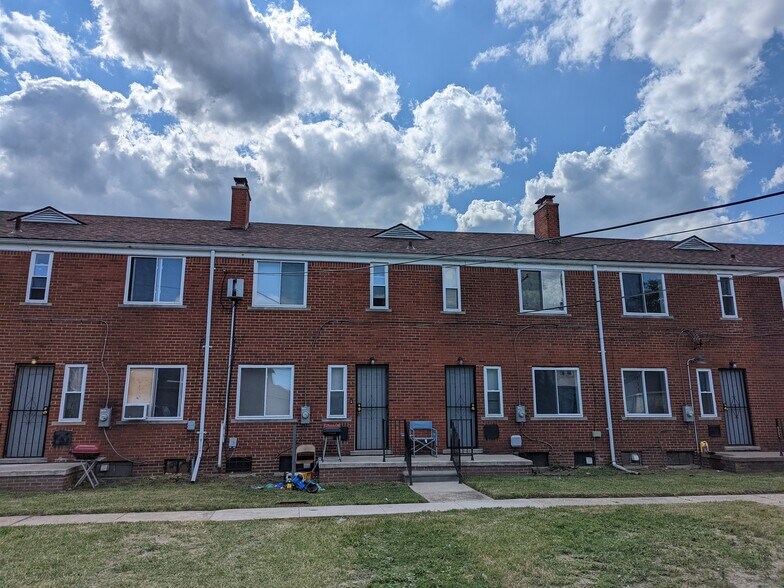 More Photos Of 3447-3471 Ewald Cir, Detroit Apartments For Sale