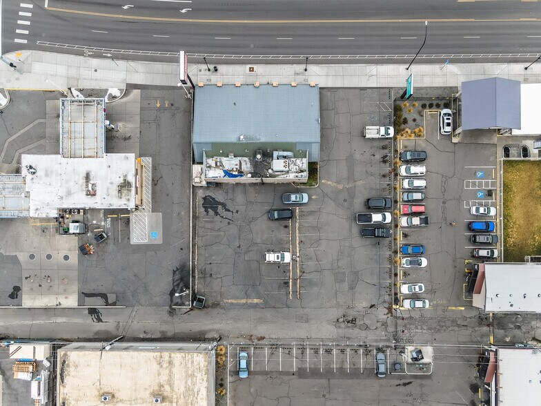 More Photos Of 822 N 1st St, Yakima Restaurant For Sale