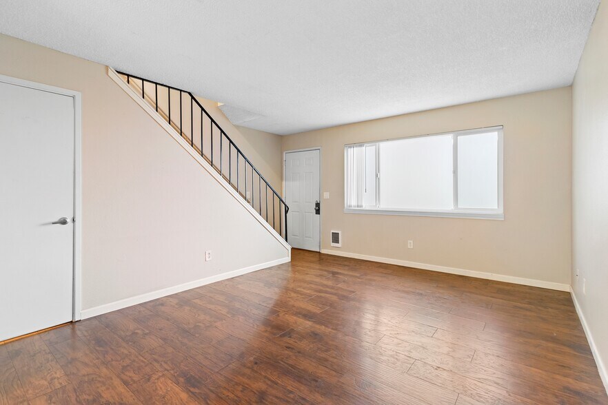 More Photos Of 18675 SW Boones Ferry Rd, Tualatin Apartments For Sale