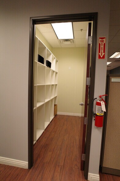 More Photos Of 6280 Spring Mountain Rd, Las Vegas Office For Lease