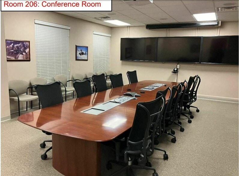 More Photos Of 639 Executive Pl, Fayetteville Medical For Lease