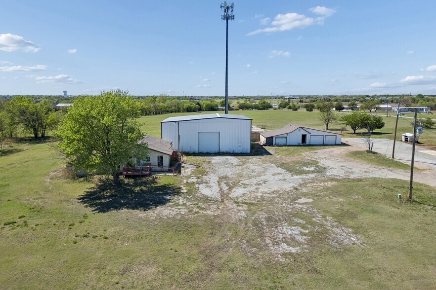 More Photos Of 11113 S Sunnylane Rd, Oklahoma City Warehouse For Sale