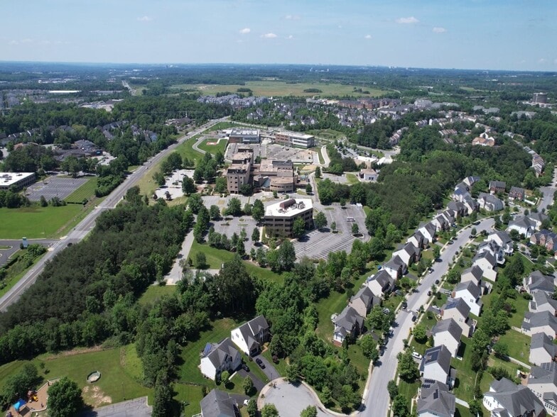 More Photos Of 7350 Van Dusen Rd, Laurel Medical For Sale