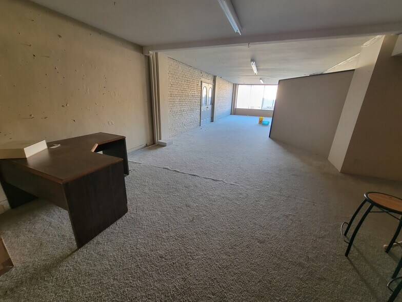 More Photos Of 117 E 3rd Ave, Mitchell Multifamily For Sale