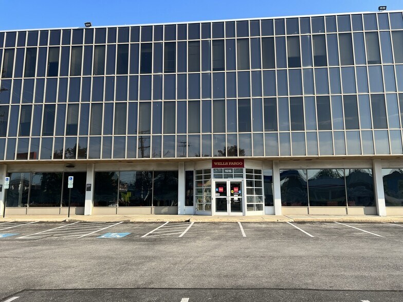 More Photos Of 1515 Reisterstown Rd, Pikesville Office For Lease