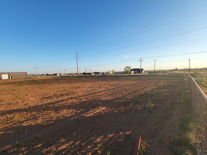 More Photos Of 6501 S County Road 1160, Midland Land For Lease