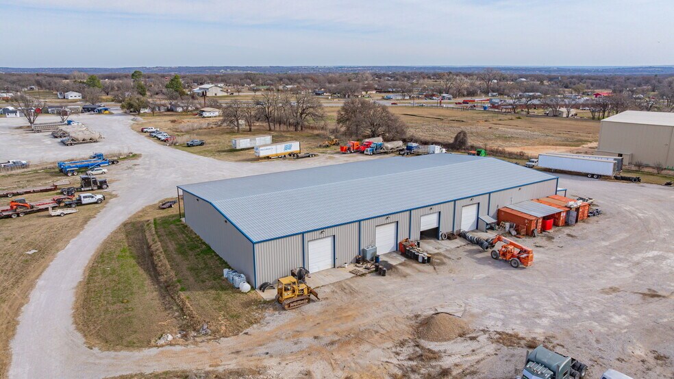 More Photos Of 4610 E Highway 199, Springtown General Retail For Sale