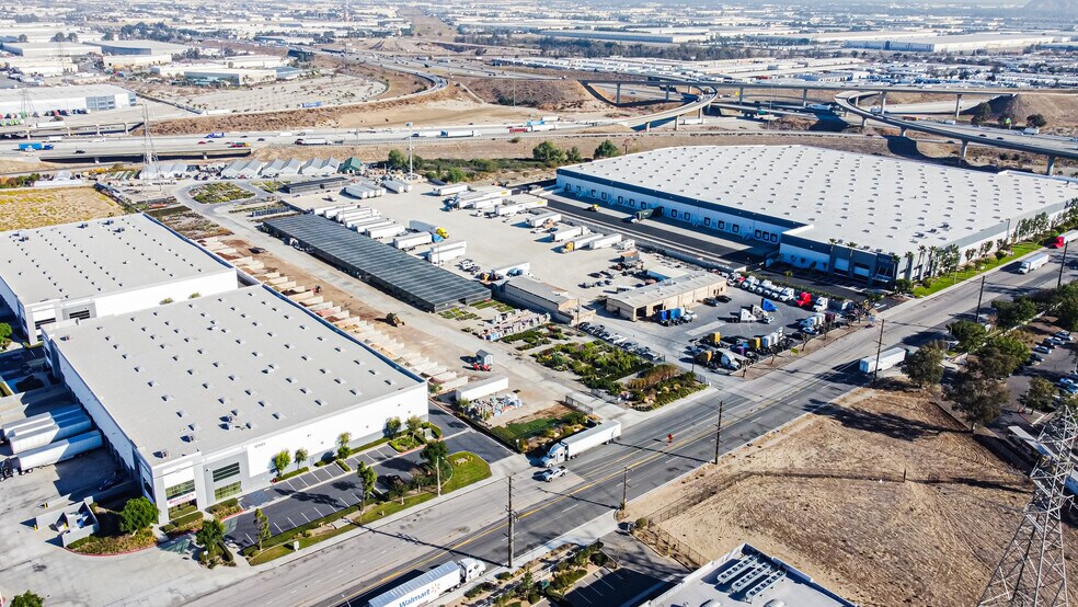 More Photos Of 12451 Riverside Dr, Eastvale Land For Lease