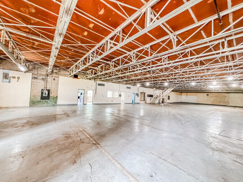 More Photos Of 23 N Division St, Auburn Manufacturing For Lease