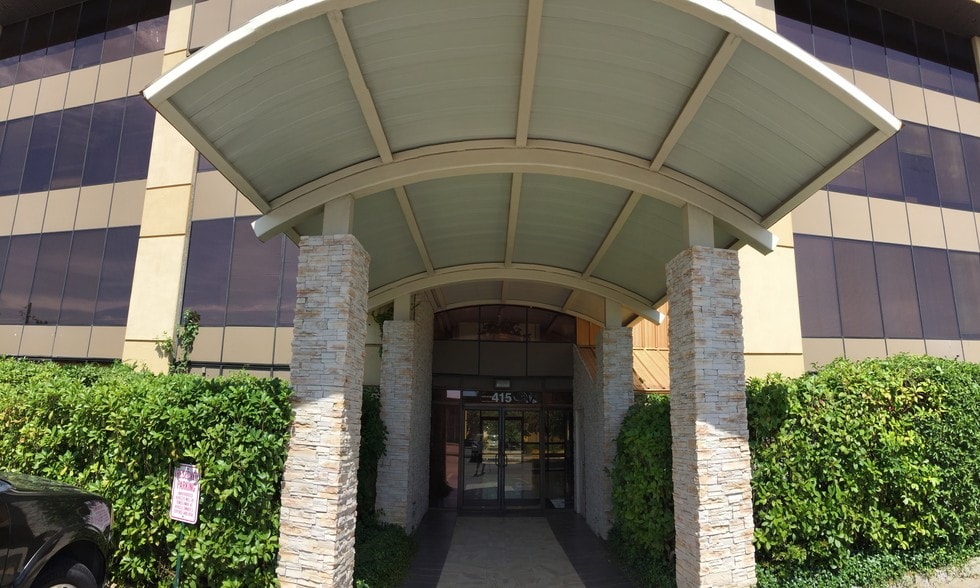 More Photos Of 415 E Airport Fwy, Irving Loft Creative Space For Lease