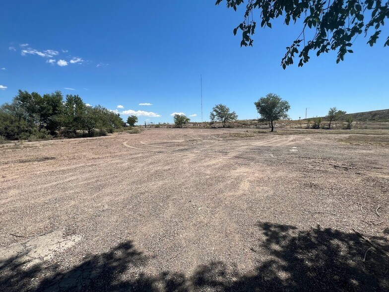 More Photos Of Garnett Street, Pueblo Land For Sale
