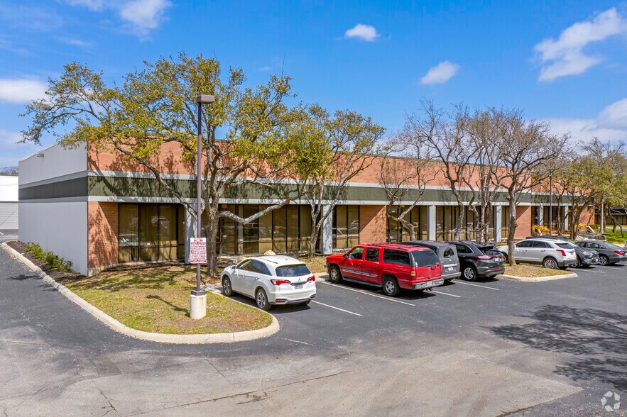 More Photos Of 12000 Network Blvd, San Antonio Unknown For Lease