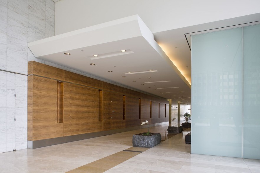 More Photos Of 1901 Avenue of the Stars, Los Angeles Office For Lease