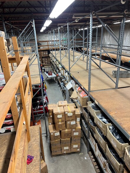 More Photos Of 6 Old River Rd, Glenmont Industrial For Sale
