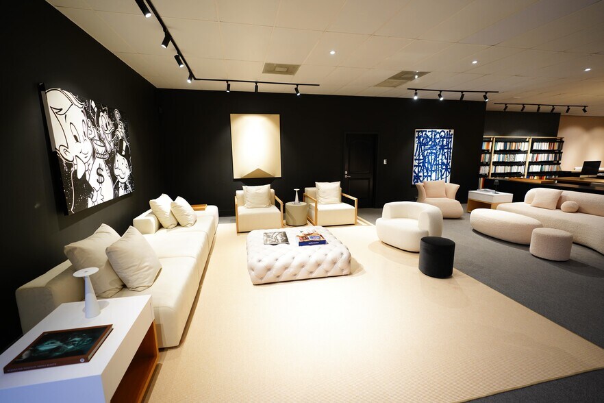 More Photos Of 667 NW 29th St, Miami Warehouse For Lease