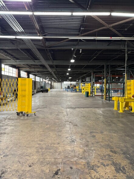 More Photos Of 1332 Louisiana St, Memphis Industrial For Sale