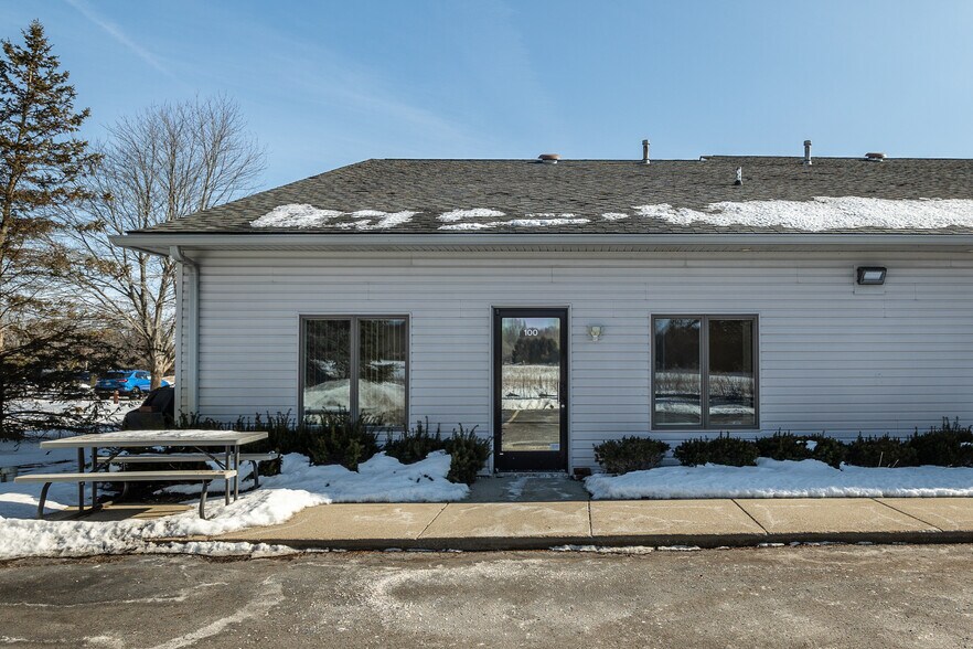 More Photos Of 7457 M E Cad Blvd, Village of Clarkston Office For Lease