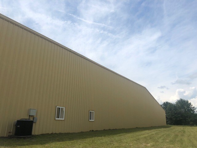 More Photos Of 372 Technology Dr, Walterboro Warehouse For Lease