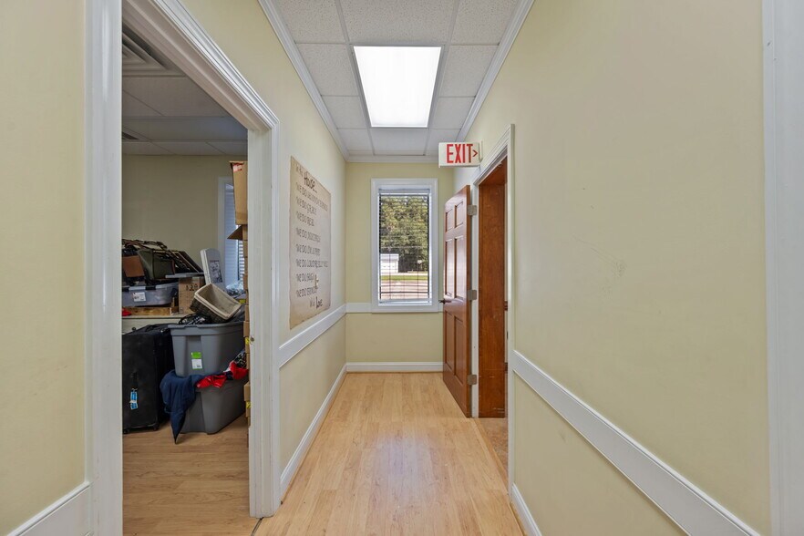 More Photos Of 441 Kinston Hwy, Richlands Office For Sale