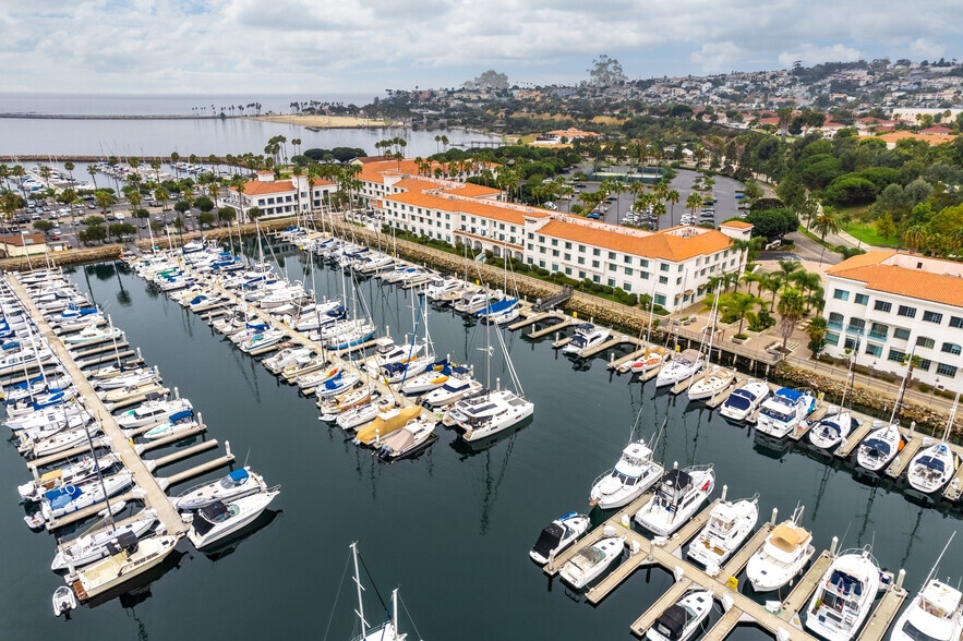 More Photos Of 2800 Via Cabrillo Marina, San Pedro Hotel For Sale