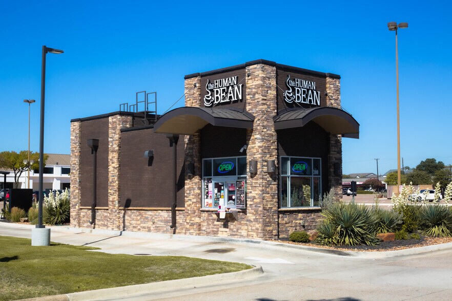 Primary Photo Of 2661 Midway Rd, Carrollton Unknown For Lease