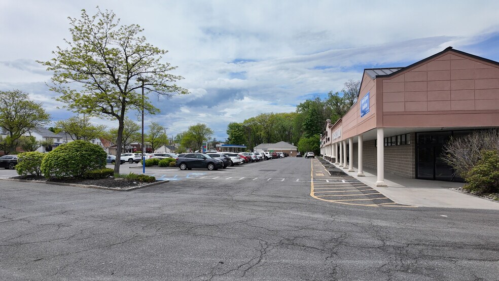 More Photos Of 1225-1235 Western Ave, Albany Freestanding For Lease