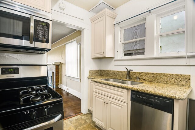 More Photos Of 3574 4th Ave, San Diego Apartments For Sale
