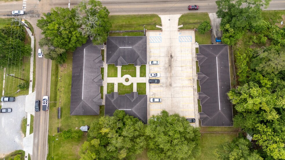 More Photos Of 1300 S Range Rd, Hammond Apartments For Sale