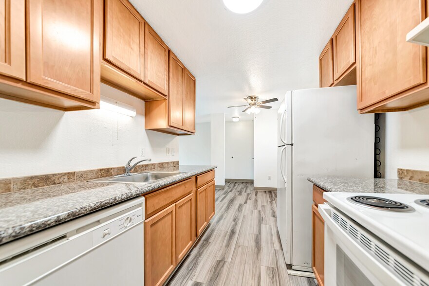 More Photos Of 13410 SE Powell Blvd, Portland Apartments For Sale